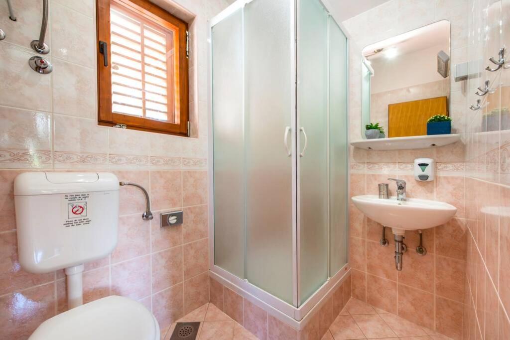 Vila Vergatum-Privacy,Gym,Billiards,Table Tennis Donji Brgat 外观 照片